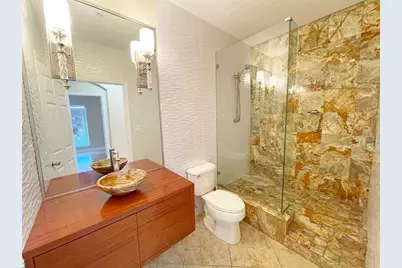 7580 Toscana Boulevard #834, Orlando, FL 32819 - Photo 10