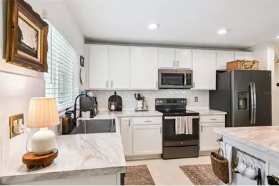 1657 Wilson Prairie Circle, Groveland, FL 34736 - Photo 12