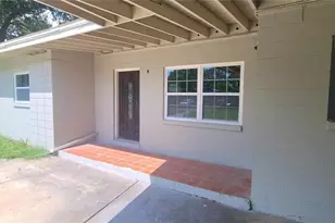 301 Hope Cir, Orlando, FL 32811 - Photo 2