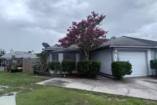 2288 Ironstone Dr E, Jacksonville, FL 32246 - Photo 2
