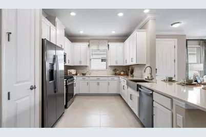 3864 Immacolata Way, Wesley Chapel, FL 33543 - Photo 2