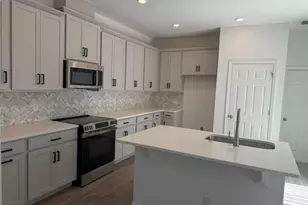 482 Winsome Aly, Groveland, FL 34736 - Photo 4