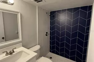 726 Edgewater Dr, Orlando, FL 32804 - Photo 12