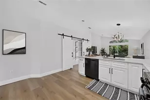 14229 Sapphire Bay Cir, Orlando, FL 32828 - Photo 10