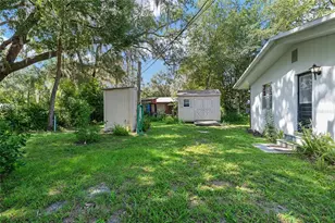 25140 NE 133rd Pl, Salt Springs, FL 32134 - Photo 8