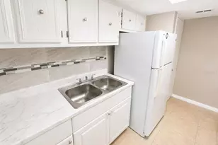 2779 L B McLeod Rd, Orlando, FL 32805 - Photo 6