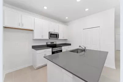2004 Tohoqua Boulevard, Kissimmee, FL 34744 - Photo 10