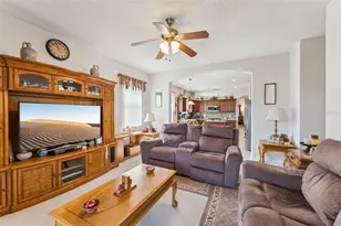 9955 Medallion Bluff Ln, Orlando, FL 32829 - Photo 16
