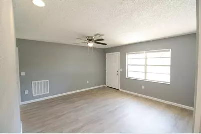 7138 Oakwood Drive, New Port Richey, FL 34652 - Photo 4