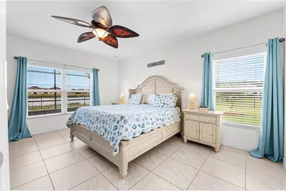 4851 Pearl Lake Court, Kissimmee, FL 34758 - Photo 10