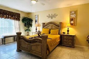 1049 Lake Berkley Dr, Kissimmee, FL 34746 - Photo 12