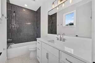 1205 Falcon Dr, Orlando, FL 32803 - Photo 48
