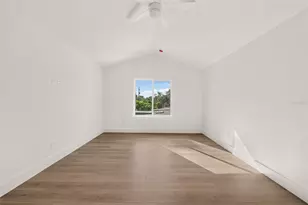 1205 Falcon Dr, Orlando, FL 32803 - Photo 50