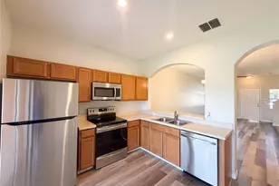 4082 Winding Vine Dr, Lakeland, FL 33812 - Photo 12