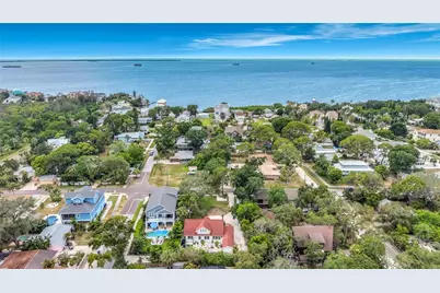 675 S Vincent Street, Crystal Beach, FL 34681 - Photo 2