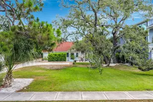 675 S Vincent St, Crystal Beach, FL 34681 - Photo 44
