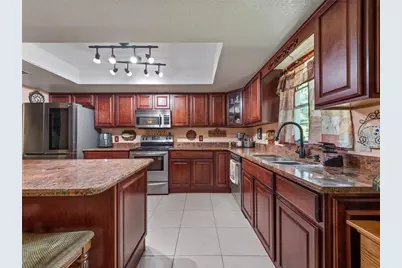 5845 Lake Lizzie Drive, Saint Cloud, FL 34771 - Photo 6