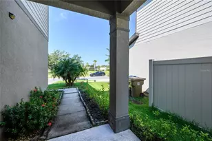 2775 Red Horse Dr, Kissimmee, FL 34744 - Photo 4