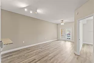 10855 Windsor Walk Dr, Orlando, FL 32837 - Photo 2
