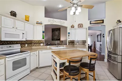 9943 Heron Pointe Drive, Orlando, FL 32832 - Photo 16