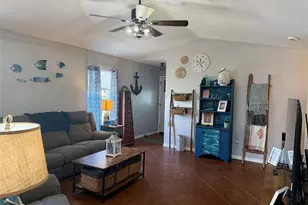 107 Douglas St, Edgewater, FL 32141 - Photo 12