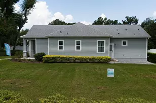 900 Azalea Walk Circle, Deland, FL 32724 - Photo 4