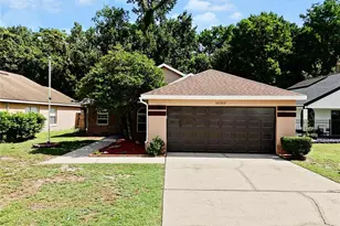 10303 Winding Creek Ln, Orlando, FL 32825 - Photo 40