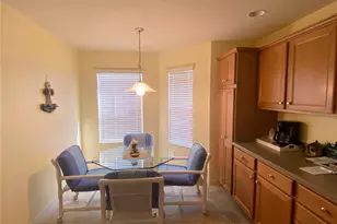 2530 Saffron Ln, The Villages, FL 32162 - Photo 8