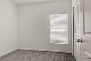 1490 Brentwood Dr, Kissimmee, FL 34746 - Photo 8