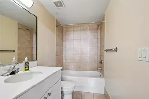 2515 SW 35th Pl, Gainesville, FL 32608 - Photo 14