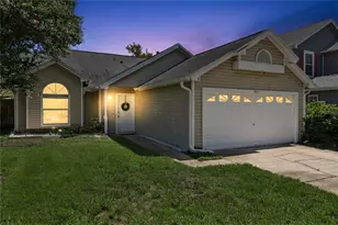 7503 Pacific Heights Cir, Orlando, FL 32835 - Photo 32