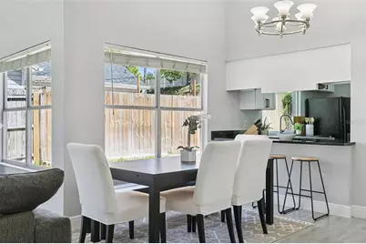 7503 Pacific Heights Circle, Orlando, FL 32835 - Photo 10