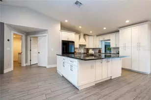 10129 Lone Tree Ln, Orlando, FL 32836 - Photo 10