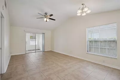 2725 Mayer Street, Orlando, FL 32806 - Photo 6
