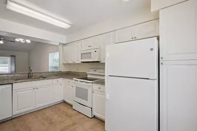 2725 Mayer Street, Orlando, FL 32806 - Photo 14