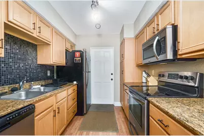 225 E New Hampshire Street #7, Orlando, FL 32804 - Photo 4