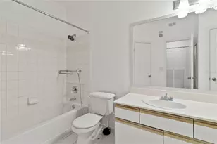 2648 Robert Trent Jones Dr, Orlando, FL 32835 - Photo 12