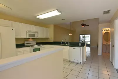 2203 Cypress Knee Loop, Kissimmee, FL 34743 - Photo 4