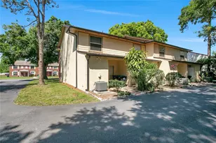 2721 Gray Fox Ln, Orlando, FL 32826 - Photo 12