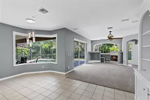 341 Veracliff Ct, Oviedo, FL 32765 - Photo 10