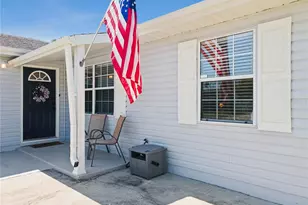 307 Coronado Ct, Lakeland, FL 33809 - Photo 2