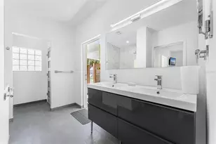 1402 Cumbie St, Orlando, FL 32804 - Photo 12