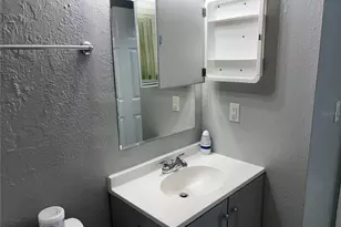 4648 Oliva St, Orlando, FL 32811 - Photo 6