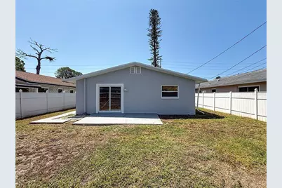 1755 Shore Acres Boulevard NE, Saint Petersburg, FL 33703 - Photo 30