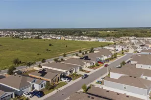 2326 Burney Fls Ln, Davenport, FL 33837 - Photo 32
