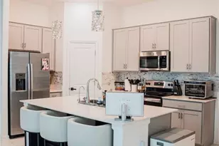 2326 Burney Fls Ln, Davenport, FL 33837 - Photo 10