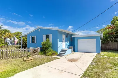 301 Granada Street, Fort Pierce, FL 34949 - Photo 1