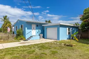301 Granada St, Fort Pierce, FL 34949 - Photo 2