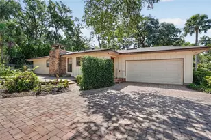 2053 Woody Dr, Windermere, FL 34786 - Photo 4