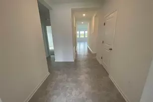 608 Daring Dr, Davenport, FL 33837 - Photo 2